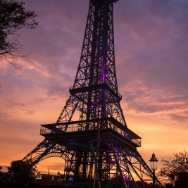 Life in Lape Haven: Tried It Tuesday: Kings Island Blue Ice Cream Copycat Recipe - Eiffel Tower at Sunset