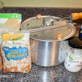 Life in Lape Haven: Cinnamon Sugar Kettle Corn recipe. A quick, tasty, and fairly healthy stovetop popcorn recipe using coconut oil.