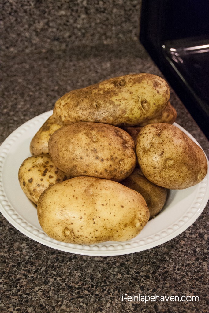 Life in Lape Haven: Tried It Tuesday - My Kitchen Hack for Mashed Potatoes. Baked mashed potatoes make dinner preparation easier for me.