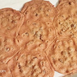 Life in Lape Haven: Tried It Tuesday: Bacon Chocolate Chip Cookies . A tasty but easy tweak to traditional chocolate chip cookies, this recipe is delicious. Bacon and Chocolate Chip Cookies - genius! Homemade cookies with a hint of gourmet.