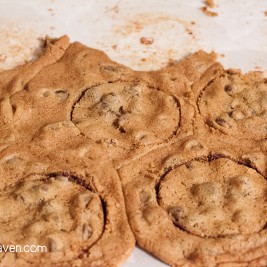 Life in Lape Haven: Tried It Tuesday: Bacon Chocolate Chip Cookies . A tasty but easy tweak to traditional chocolate chip cookies, this recipe is delicious. Bacon and Chocolate Chip Cookies - genius! Homemade cookies with a hint of gourmet.