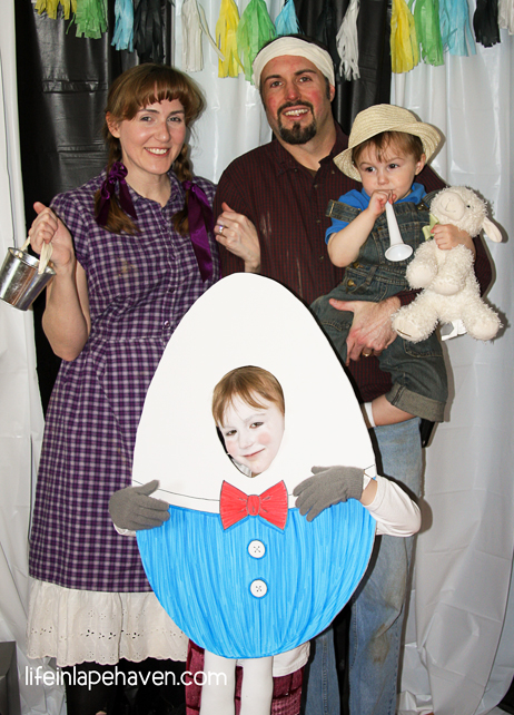 10 Homemade Family Costume Ideas How We Made Them